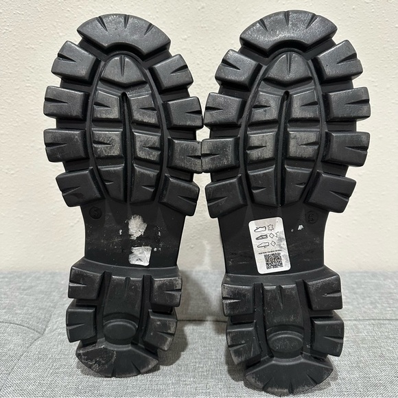 ASOS Leopard Print Platform Boots - Picture 8 of 14